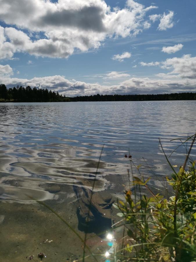 Revontulen Tupa Villa Kaamanen Buitenkant foto