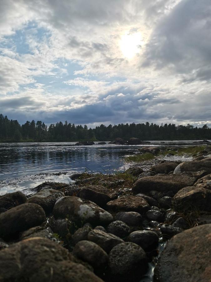 Revontulen Tupa Villa Kaamanen Buitenkant foto